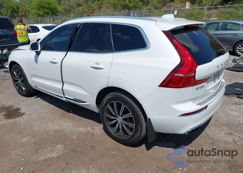 2020 Volvo Xc60 T5 Inscription из США, поврежденный, VIN YV4102DL4L1527054